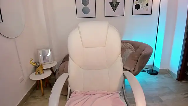 Beverly johnson online show from 12, 10, 2025