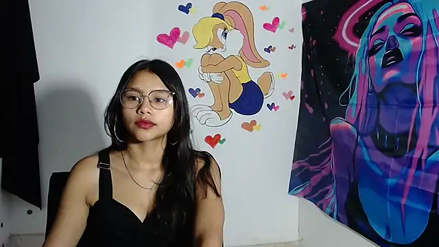 SofieLove 01 online show from 25, 9, 2025