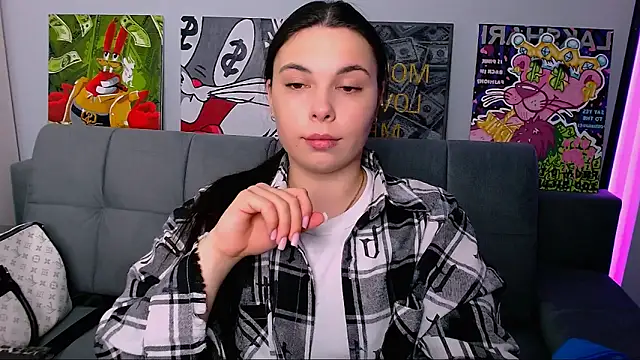 queenofthesense  online show from 5, 3, 2026