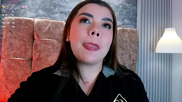 leilapons online show from 15, 4, 2026