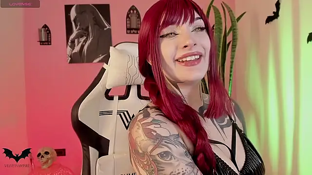 VelvetVampiree online show from 28, 6, 2026