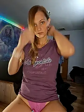 PeachyAriel online show from 30, 6, 2026