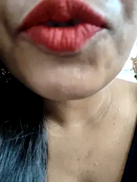 Snapshot of Sofia-ex chatting on 21, 10, 2025 Sofia-ex online show from 21, 10, 2025