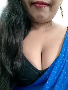 Snapshot of Sofia-ex chatting on 3, 11, 2025 Sofia-ex online show from 3, 11, 2025