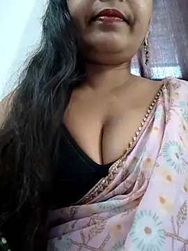 Snapshot of Sofia-ex chatting on 7, 11, 2025 Sofia-ex online show from 7, 11, 2025