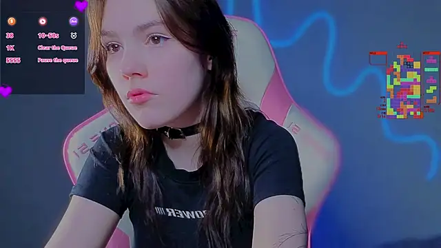 Sophie SkyAngel online show from 25, 7, 2026