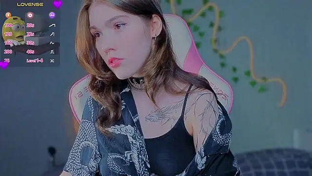 Sophie SkyAngel online show from 5, 8, 2026