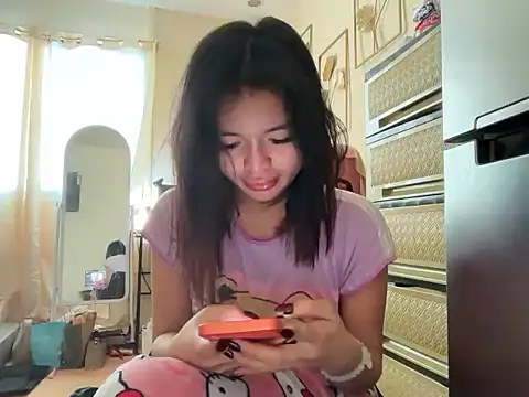 Snapshot of Sweetcummer_laura chatting on 14, 1, 2026 Sweetcummer laura online show from 14, 1, 2026