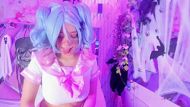 Akane Hikari  online show from 19, 10, 2025