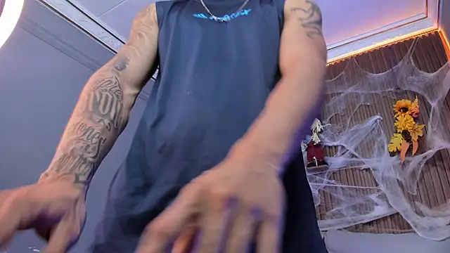 Leo santoro online show from 10, 10, 2025