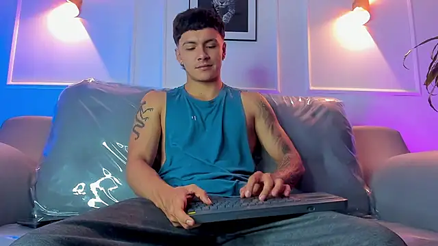 Leo santoro online show from 29, 3, 2026