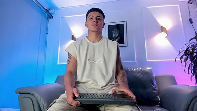 Leo santoro online show from 15, 4, 2026