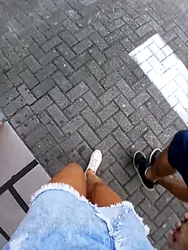 cicinha3657 online show from 23, 4, 2026