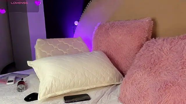  Kendall 19 online show from 25, 2, 2026