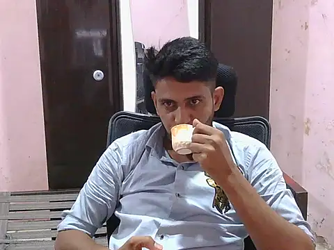 krishjaat43 online show from 19, 4, 2026