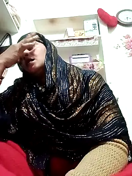 Snapshot of Chhaya_hot chatting on 15, 12, 2025 Chhaya hot online show from 15, 12, 2025