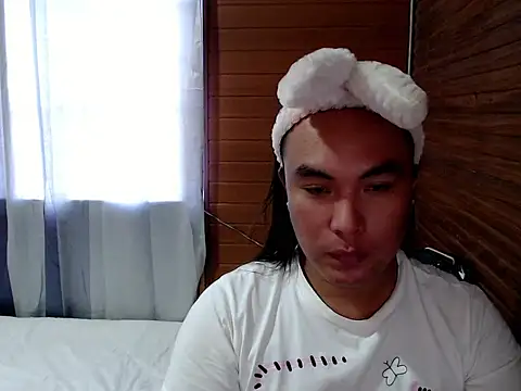 asianayumi online show from 12, 10, 2025