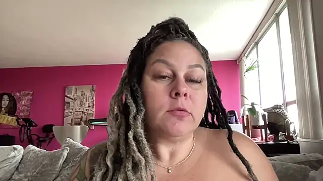 Snapshot of number1slut chatting on 15, 5, 2026 number1slut online show from 15, 5, 2026