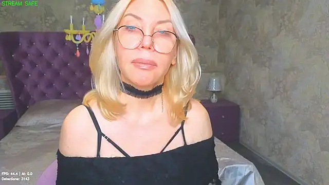 Wendy Waves online show from 4, 8, 2026