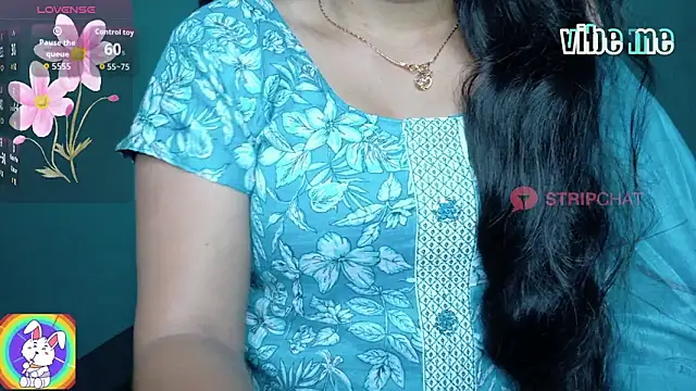Snapshot of megHana_teLugGu chatting on 13, 10, 2025 megHana teLugGu online show from 13, 10, 2025