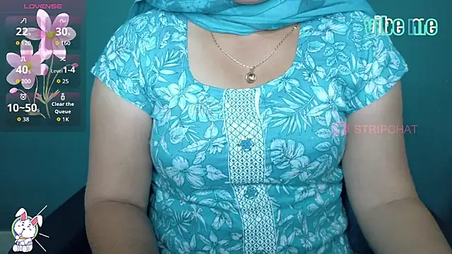 Snapshot of megHana_teLugGu chatting on 18, 12, 2025 megHana teLugGu online show from 18, 12, 2025