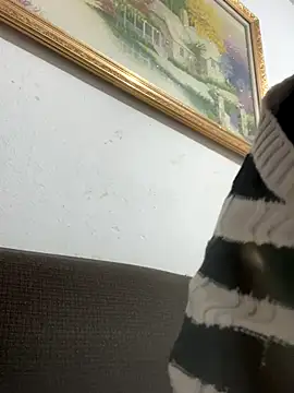 Nhung584 online show from 21, 11, 2025