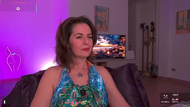 Snapshot of Witch_in_Silk chatting on 31, 10, 2025 Witch in Silk online show from 31, 10, 2025