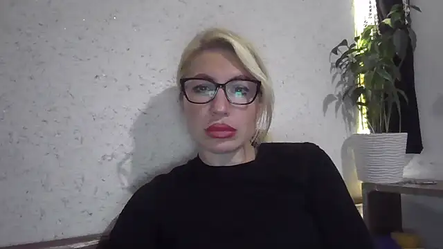 fox red lady7 online show from 13, 10, 2025