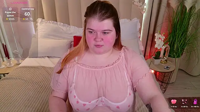 Mia Ray online show from 27, 2, 2026