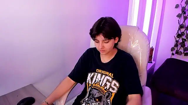 Nathaly ds online show from 18, 2, 2026