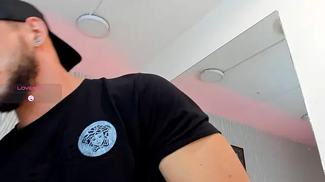 dylan jacobx online show from 27, 4, 2026
