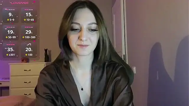 Snapshot of white_liillyy chatting on 25, 5, 2026 white liillyy online show from 25, 5, 2026
