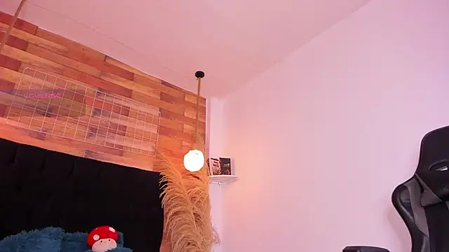 Emily brown04 online show from 28, 9, 2025