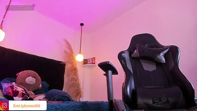 Emily brown04 online show from 20, 4, 2026