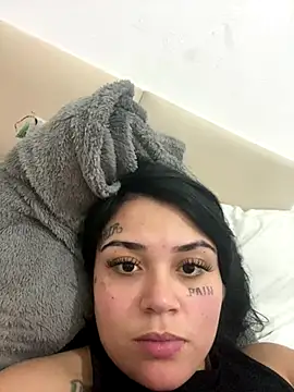 Snapshot of Babebommer chatting on 18, 9, 2025 Babebommer online show from 18, 9, 2025