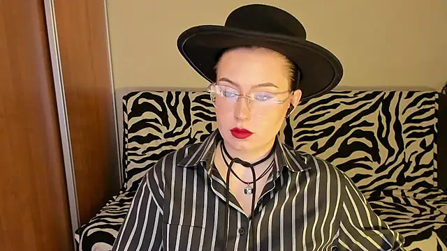 Snapshot of just_fucked777 chatting on 25, 6, 2026 just fucked777 online show from 25, 6, 2026