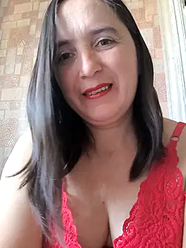 Snapshot of EvelinCutex chatting on 11, 9, 2025 EvelinCutex online show from 11, 9, 2025