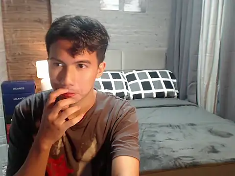 urhot carlosxx online show from 14, 3, 2026