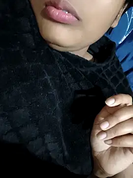 RAYI Queen 2 online show from 17, 2, 2026