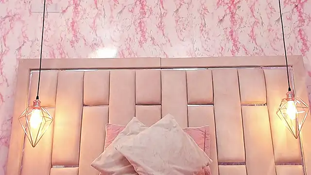 WILD FIREE  online show from 19, 12, 2025