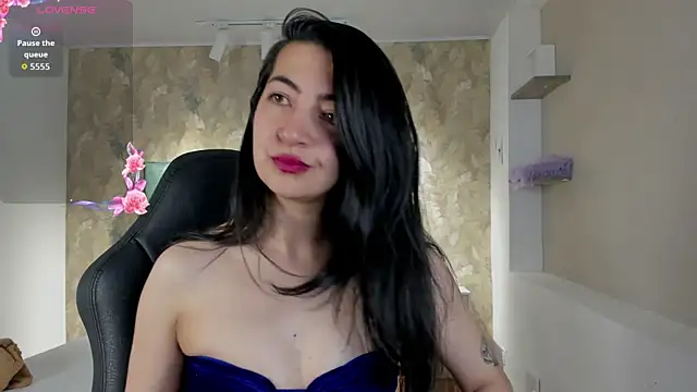 Saya Amaretto1 online show from 18, 11, 2025