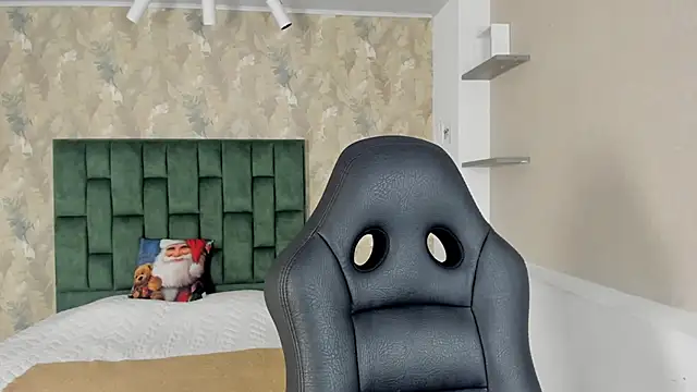 Saya Amaretto1 online show from 4, 12, 2025