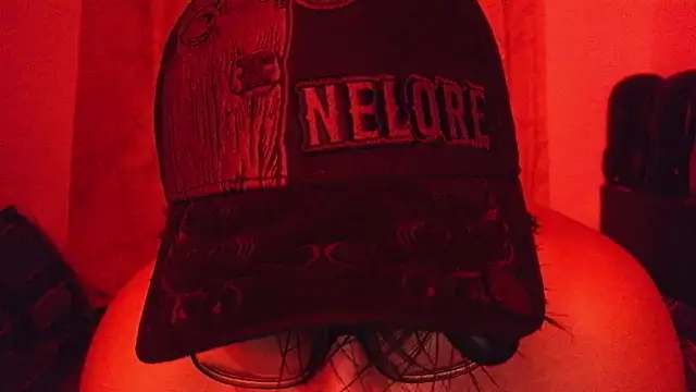 Jhoan Andrea online show from 12, 11, 2025