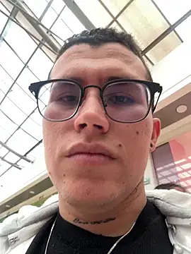 Kurtxxx22 online show from 14, 1, 2026