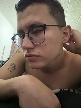 Kurtxxx22 online show from 21, 3, 2026