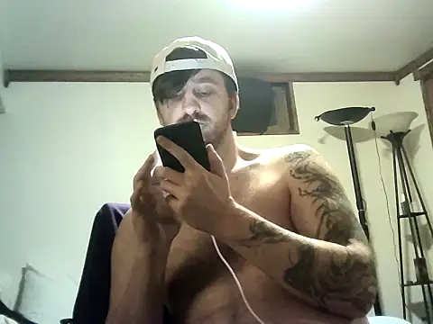 WyattL96 online show from 24, 4, 2026