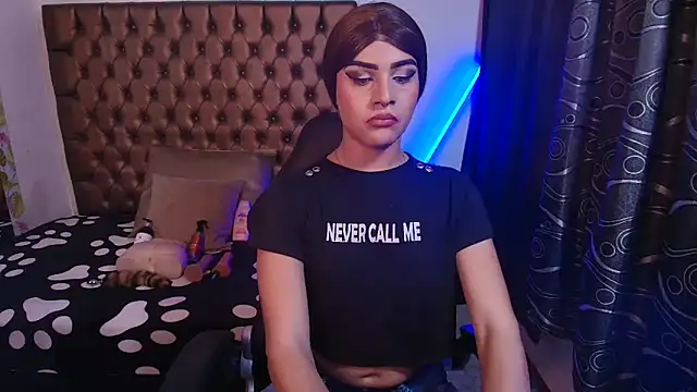 lailahdark online show from 25, 3, 2026