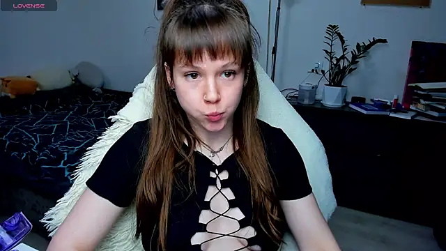 cute little ass online show from 21, 5, 2026