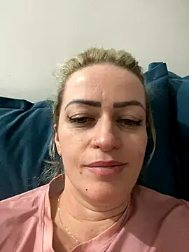 Snapshot of Alerquinasc chatting on 18, 9, 2025 Alerquinasc online show from 18, 9, 2025