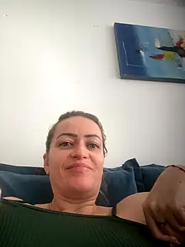 Snapshot of Alerquinasc chatting on 2, 11, 2025 Alerquinasc online show from 2, 11, 2025